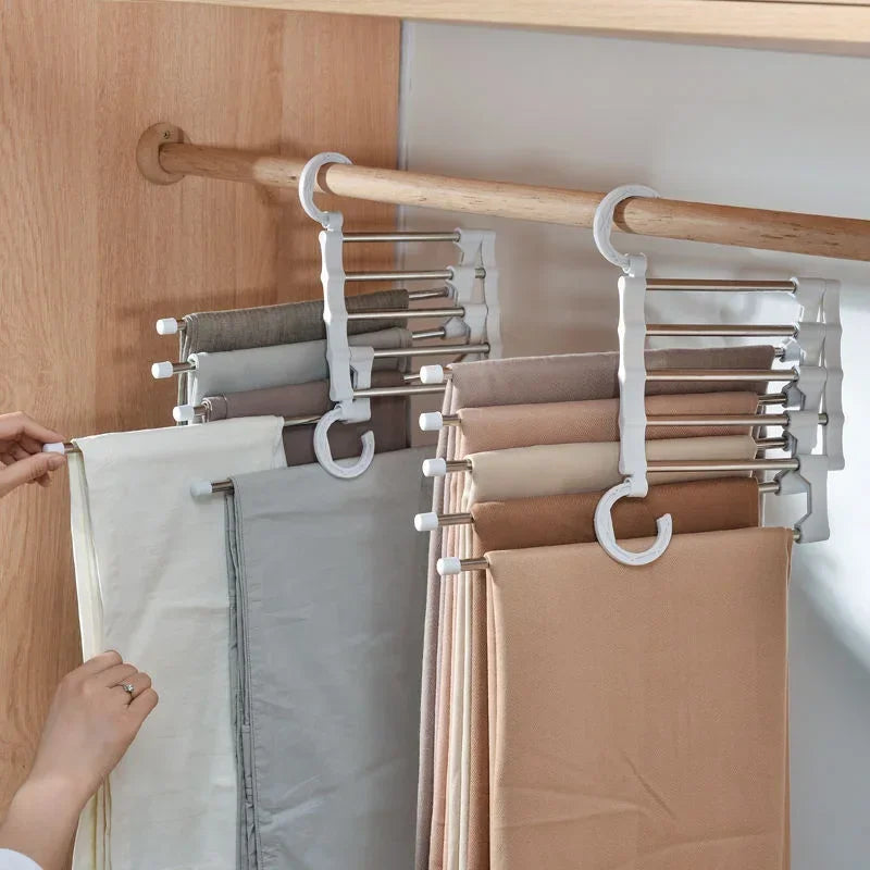 SmartRack Pro — Cabide Multifuncional 5 em 1 para Organização de Roupas!